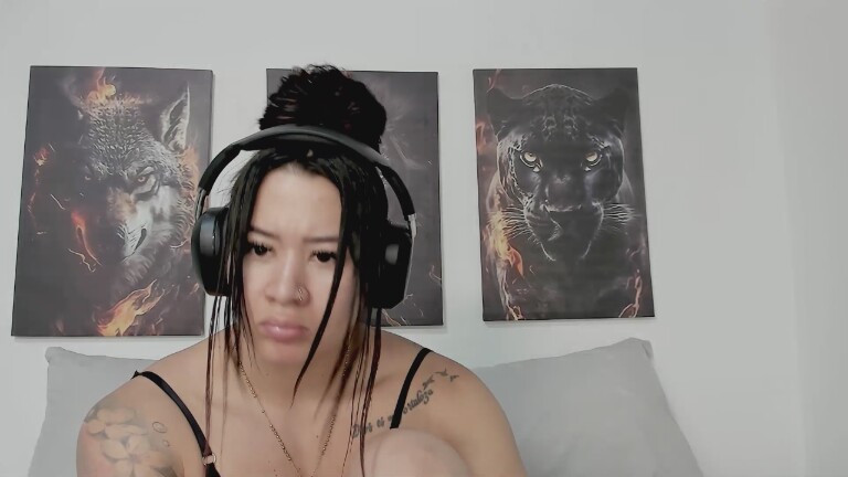 AngelMartins's Streamate show and profile