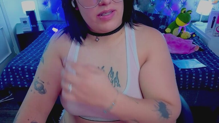 NatalieHarris's Streamate show and profile